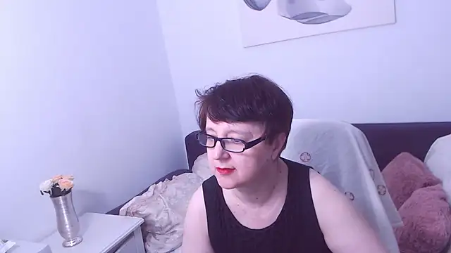 ChristaRose online show from 09-27-25, 12:06