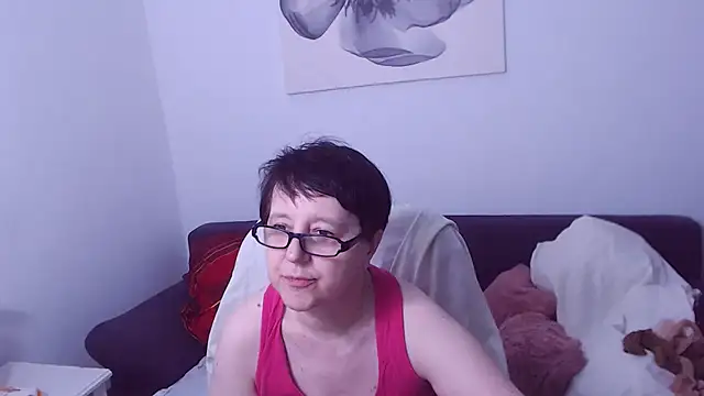 ChristaRose online show from 06-08-26, 01:28