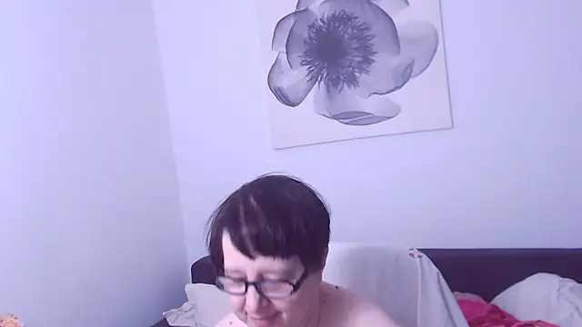 ChristaRose online show from 04-03-26, 07:53