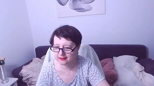 ChristaRose online show from 05-01-26, 11:10