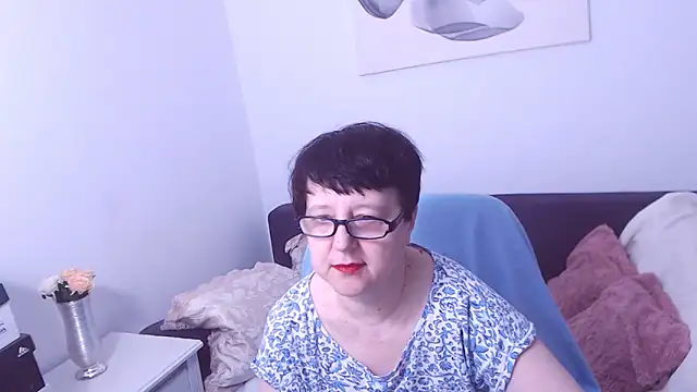 ChristaRose online show from 10-12-25, 12:01