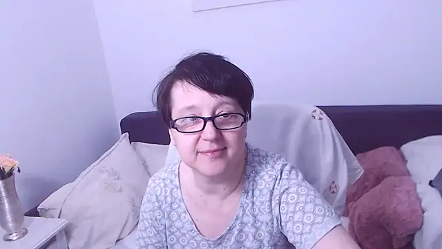 ChristaRose online show from 04-04-26, 07:53