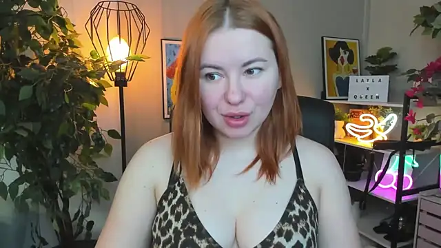 LAYLAxSTAR online show from 02-11-26, 07:30