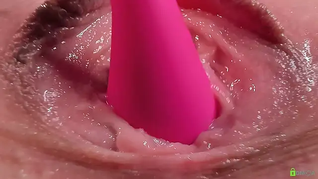 Courtney Luv online show from 03-19-26, 03:12