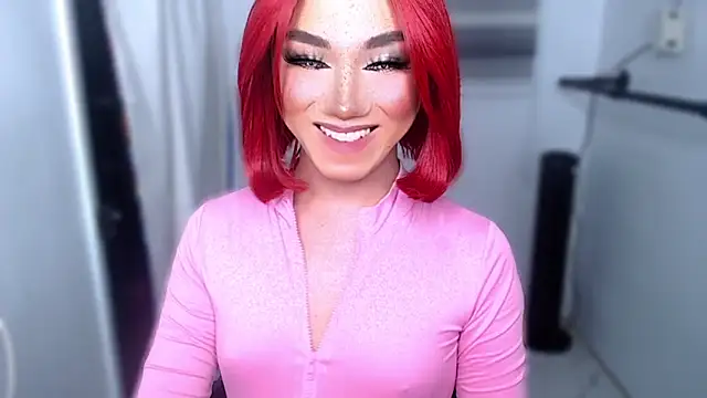 Snapshot of Local_Hoelyx chatting on 10-02-25, 08:01 Local Hoelyx online show from 10-02-25, 08:01