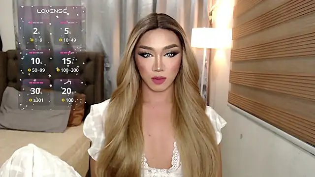 Snapshot of Local_Hoelyx chatting on 01-02-25, 04:46 Local Hoelyx online show from 01-02-25, 04:46