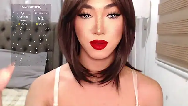 Snapshot of Local_Hoelyx chatting on 01-14-25, 09:24 Local Hoelyx online show from 01-14-25, 09:24