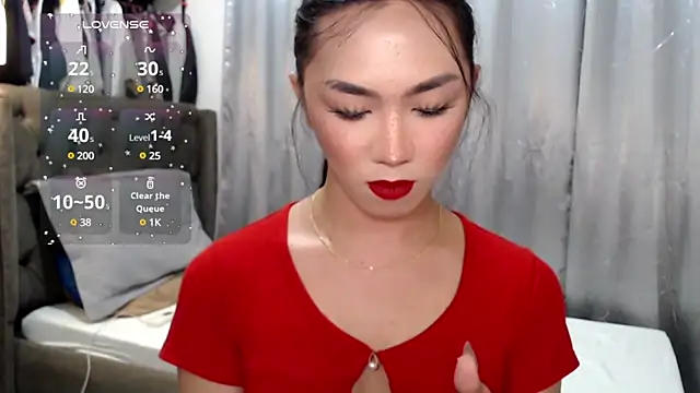 Snapshot of Local_Hoelyx chatting on 01-18-25, 05:04 Local Hoelyx online show from 01-18-25, 05:04