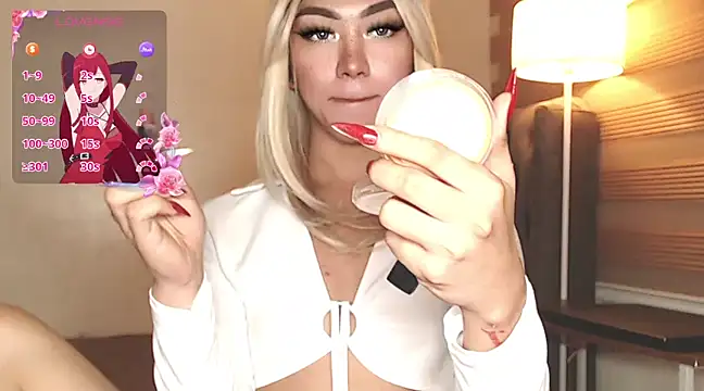 Snapshot of Local_Hoelyx chatting on 02-11-25, 06:44 Local Hoelyx online show from 02-11-25, 06:44