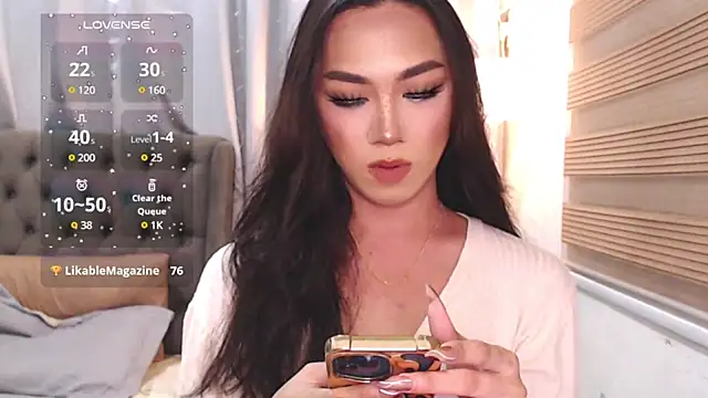 Snapshot of Local_Hoelyx chatting on 01-09-25, 06:47 Local Hoelyx online show from 01-09-25, 06:47