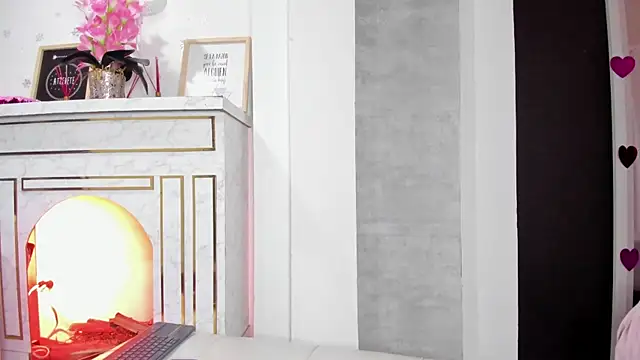  liathompsom09 online show from 02-28-25, 04:53