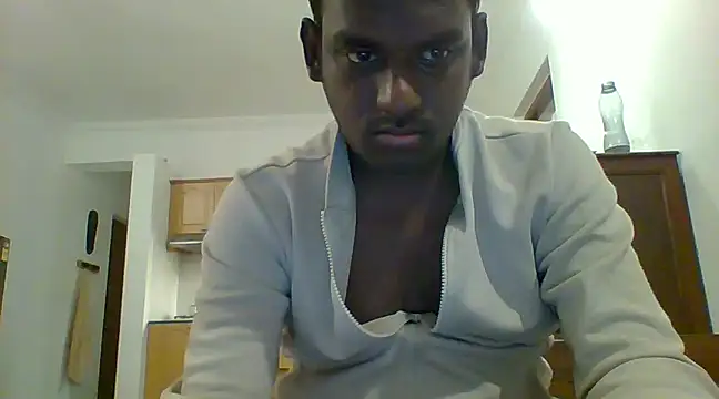 Snapshot of Slavebottombdsm09 chatting on 02-08-25, 02:38 Slavebottombdsm09 online show from 02-08-25, 02:38
