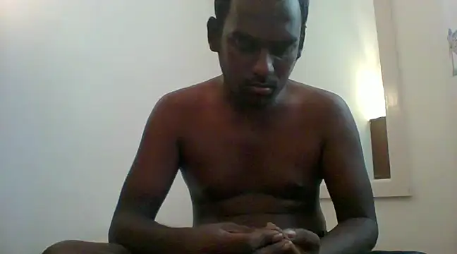 Snapshot of Slavebottombdsm09 chatting on 02-14-25, 04:04 Slavebottombdsm09 online show from 02-14-25, 04:04