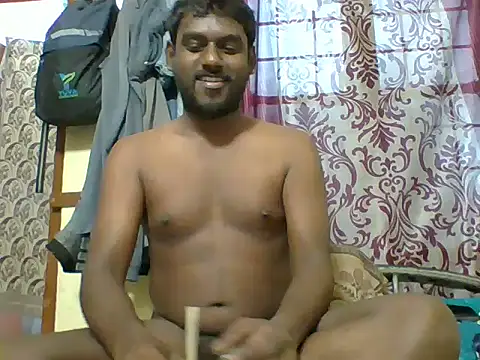 Snapshot of Slavebottombdsm09 chatting on 10-25-25, 01:05 Slavebottombdsm09 online show from 10-25-25, 01:05