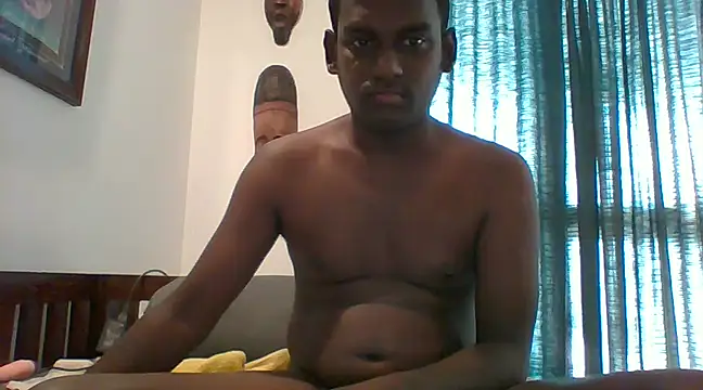Snapshot of Slavebottombdsm09 chatting on 02-06-25, 03:59 Slavebottombdsm09 online show from 02-06-25, 03:59