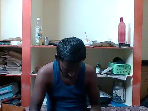 Snapshot of Slavebottombdsm09 chatting on 03-18-25, 06:06 Slavebottombdsm09 online show from 03-18-25, 06:06
