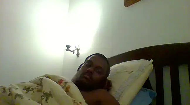 Snapshot of Slavebottombdsm09 chatting on 02-13-25, 06:26 Slavebottombdsm09 online show from 02-13-25, 06:26