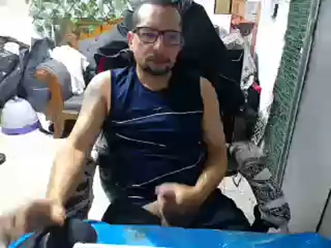 Snapshot of alexam_gal@xh chatting on 03-20-25, 12:43 alexam galxh online show from 03-20-25, 12:43
