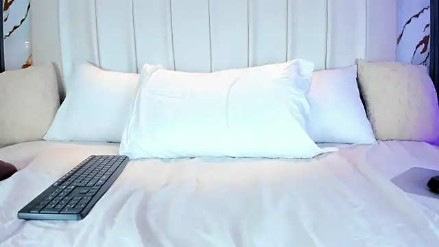 AnaisClark online show from 02-23-26, 11:33