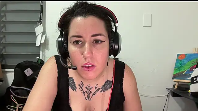 Snapshot of poppergirl69 chatting on 12-09-24, 03:29 poppergirl69 online show from 12-09-24, 03:29