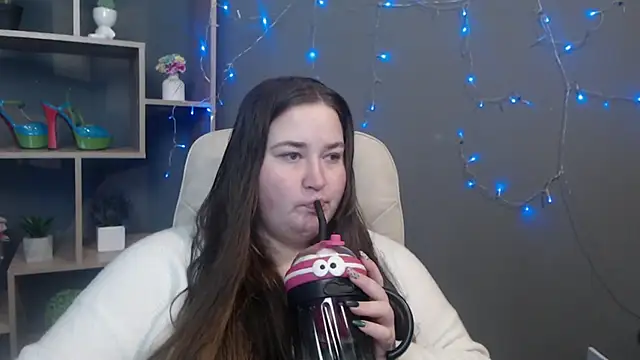 XX Daniella XX online show from 11-14-25, 07:23