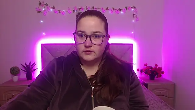 XX Daniella XX online show from 04-22-26, 06:31