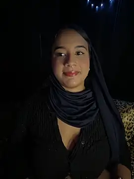 Snapshot of Maryam_yamal chatting on 09-19-25, 09:30 Maryam yamal online show from 09-19-25, 09:30