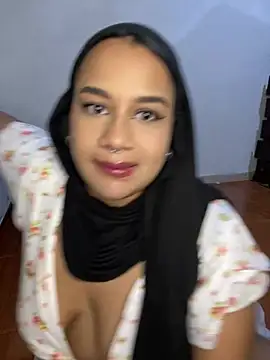 Snapshot of Maryam_yamal chatting on 12-28-24, 09:19 Maryam yamal online show from 12-28-24, 09:19