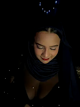 Snapshot of Maryam_yamal chatting on 09-23-25, 09:00 Maryam yamal online show from 09-23-25, 09:00