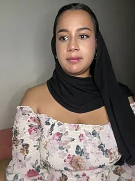 Snapshot of Maryam_yamal chatting on 03-09-25, 11:46 Maryam yamal online show from 03-09-25, 11:46