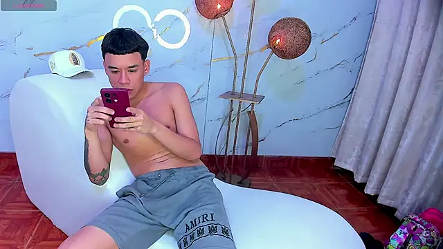 SecretsParty online show from 11-02-25, 08:03