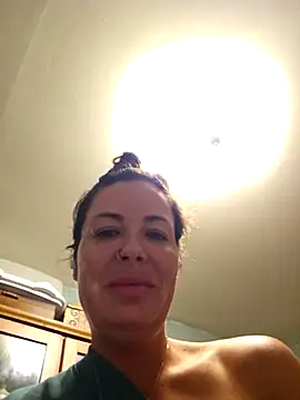 RebeccaXO  online show from 04-24-26, 04:47