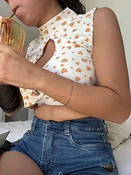 DulceMya6 online show from 03-25-26, 04:50