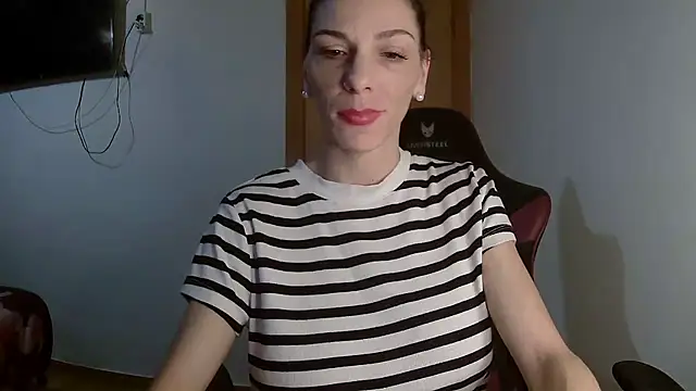 Vampirosa online show from 02-04-26, 07:42