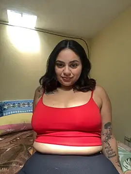 Snapshot of susy_angel chatting on 06-24-26, 04:05 susy angel online show from 06-24-26, 04:05