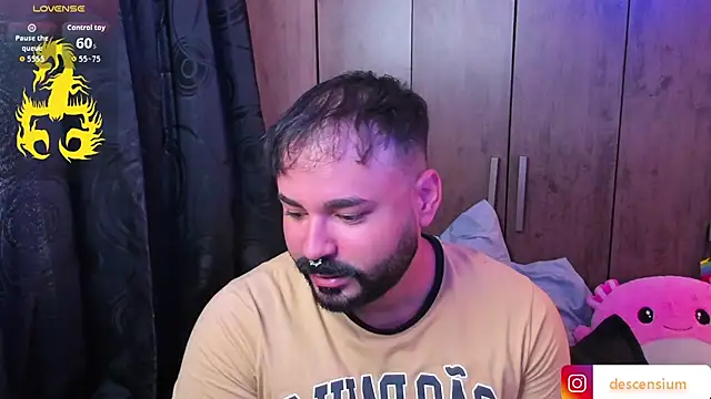 Snapshot of johnnyalx chatting on 07-22-26, 07:49 johnnyalx online show from 07-22-26, 07:49