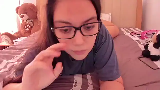 roniewester online show from 06-24-26, 03:54