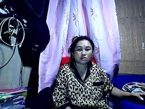 LalaiAsian online show from 06-19-26, 03:40