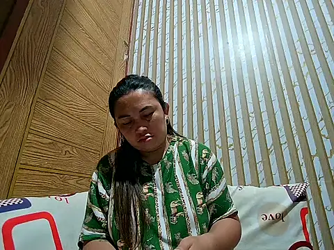 LalaiAsian online show from 04-29-26, 10:27