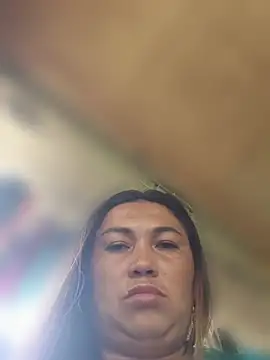 LalaiAsian online show from 05-10-26, 11:39