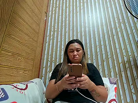 LalaiAsian online show from 04-22-26, 12:39