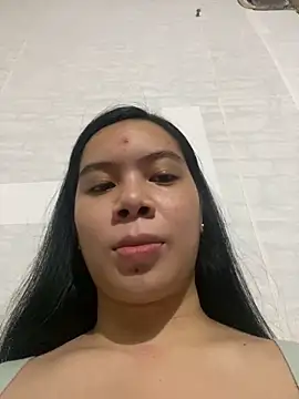Snapshot of Hebefemme chatting on 03-07-25, 10:46 Hebefemme online show from 03-07-25, 10:46