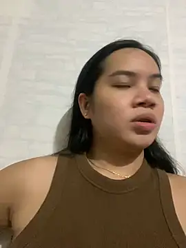 Snapshot of Hebefemme chatting on 03-22-25, 06:25 Hebefemme online show from 03-22-25, 06:25