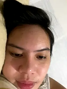 Hebefemme online show from 12-13-25, 08:04