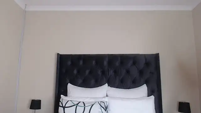 Snapshot of Sexynaughty_Gal chatting on 03-17-25, 11:02 Sexynaughty Gal online show from 03-17-25, 11:02