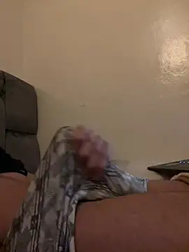 reyadXxxx online show from 04-12-26, 12:25