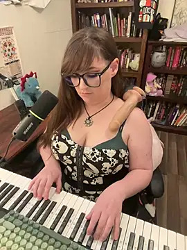 Adobe Angel online show from 03-18-25, 01:35