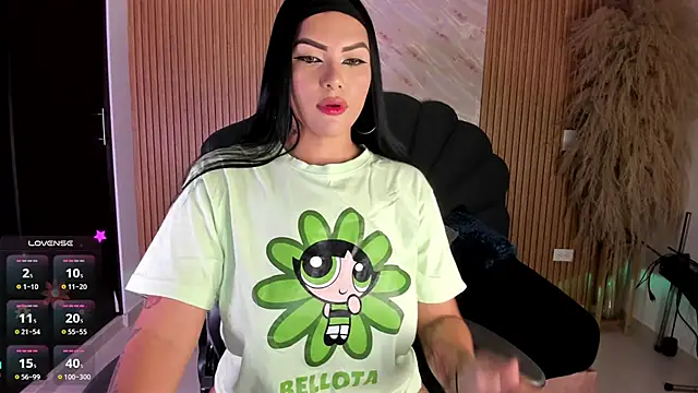 Snapshot of karol_green_ chatting on 09-21-25, 01:55 karol green online show from 09-21-25, 01:55