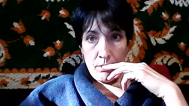 SunnyAmorre online show from 10-30-25, 08:01