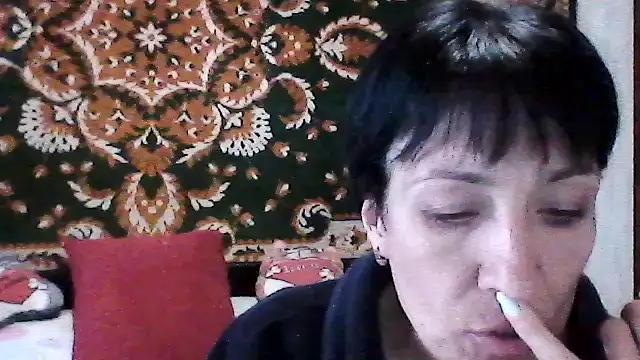 SunnyAmorre online show from 05-04-26, 10:29